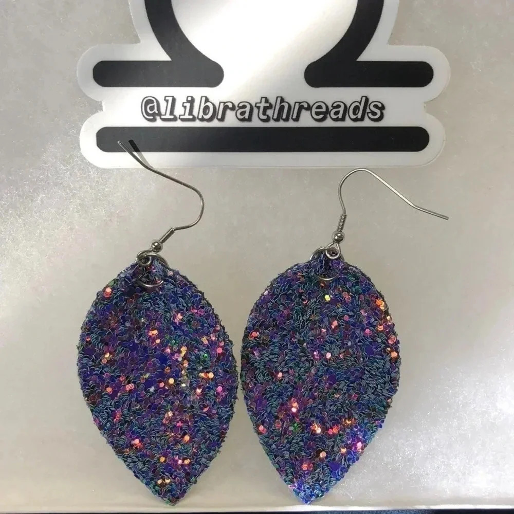 5/$20 blue multi-color glitter sparkle earrings